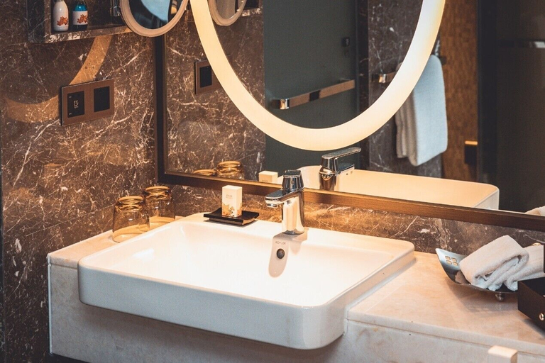 Bathroom 7