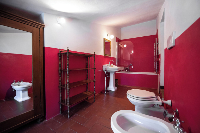 Bathroom 4, Green Hill Apt In Tuscan Countryside, Siena