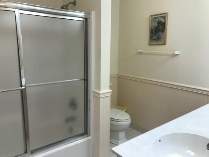 Bathroom 3, Surf Avenue 47, Sussex
