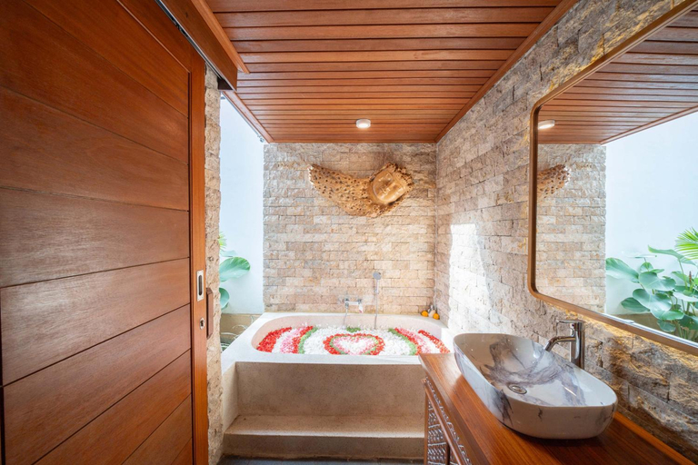 Bathroom, Daruma Villa Sebatu, Gianyar