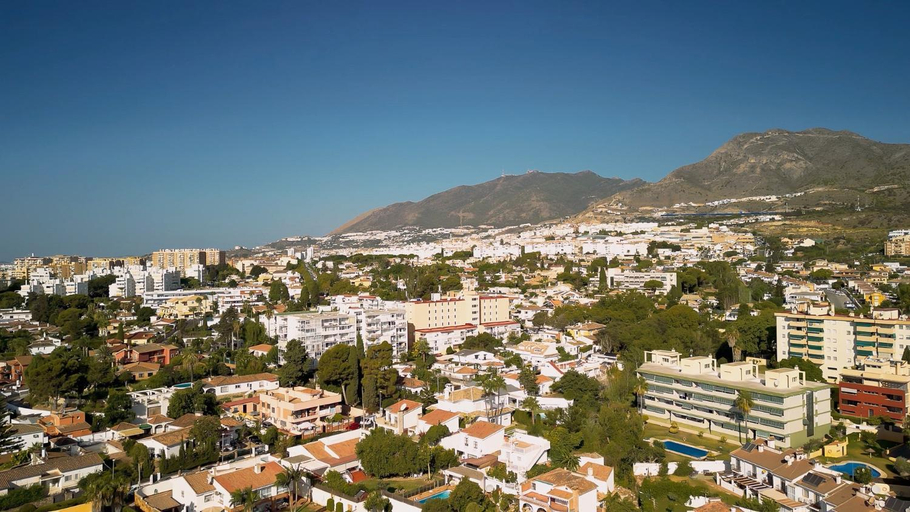 Others 2, Superior Don Joaquin 2 bed Apt Benalmadena, Málaga
