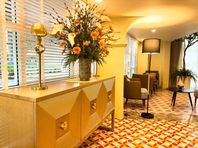 Public Area 4, Kastel Bangkok Hotel, Din Dang