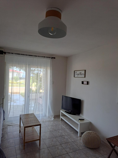 Others 5, Kiki's Place, Central Macedonia