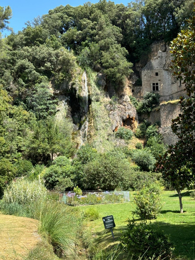 Others 5, Chez Katty, Var