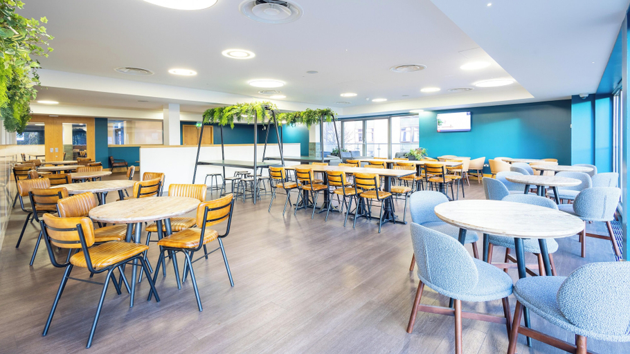 Food & Drinks 4, Summer Stays at The University of Edinburgh - Campus Accommodation, Edinburgh