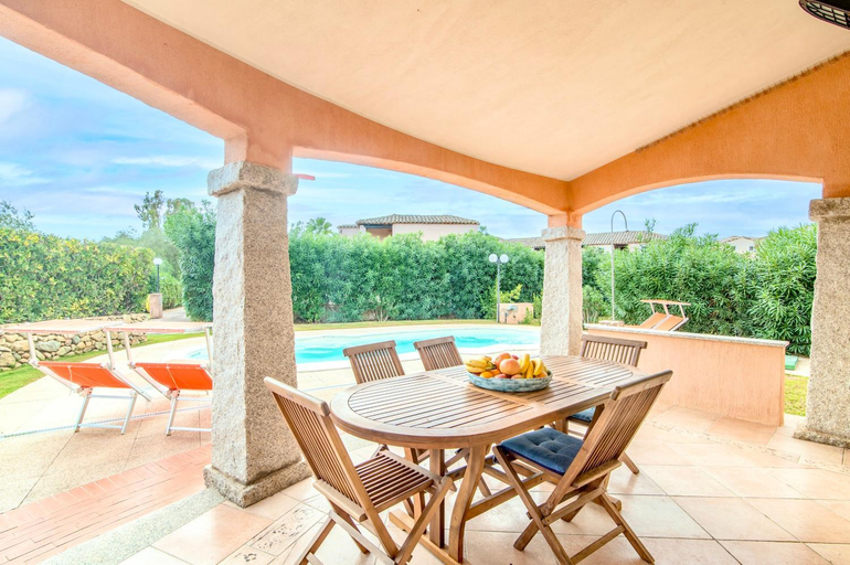 Others 5, Villas with private pool just 400 meters from the Costa Rei - beach, Cagliari
