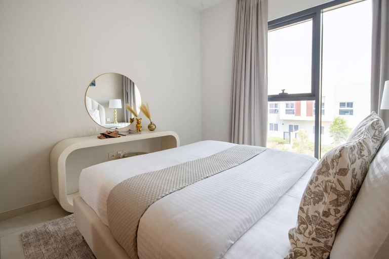 Bedroom 3, Contemporary 3BR + Maid's Room Villa w/ Backyard!, Dubai