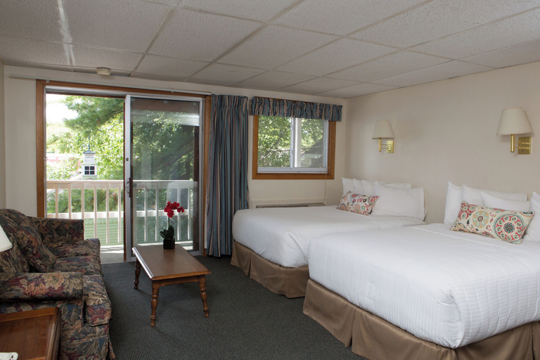 Bedroom 4, The Naswa Resort, Belknap