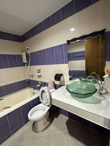 Bathroom 3, Tuscany hotel by skypark, Bang Klam