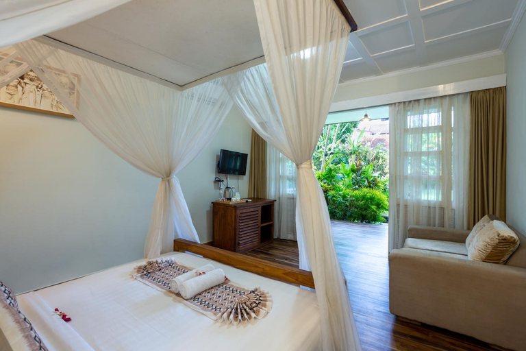 Bedroom 12