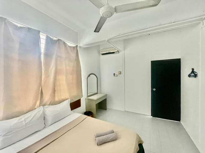 Bedroom 2, GRAND STAR HOTEL, Penang Island