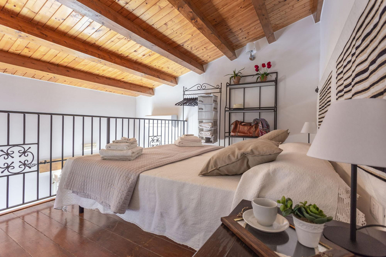 Room 5, Salomone Apartment 15 With Terrace by Wonderful Italy, Syracuse