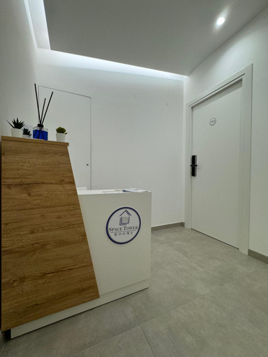 Public Area 3, Space Tower Rooms, Napoli