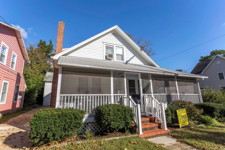 Exterior & Views, Munson Street 209, Sussex