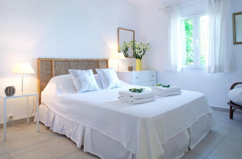 Room 3, The Saints - St Mathias 2 Bedroom Cottage, Ionian Islands