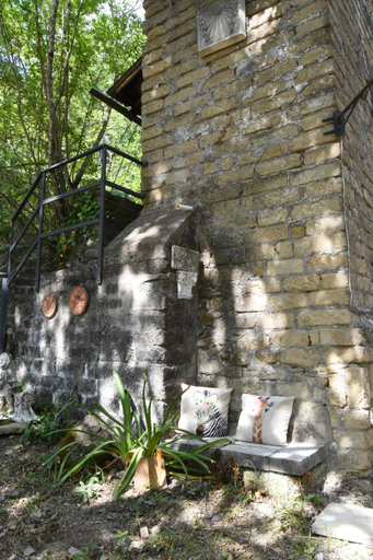 Others 4, Il castello nel bosco, Rome