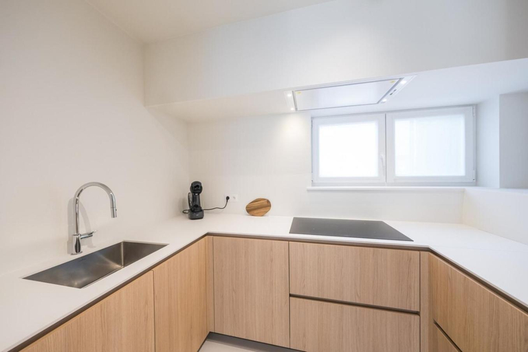 Others 2, L'Amandine Luxury apartment with free parking, West-Vlaanderen