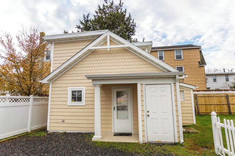Exterior & Views, Delaware Avenue 16B, Sussex