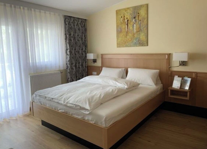 Bedroom 4, Apartment Hotel Kral, Erlangen