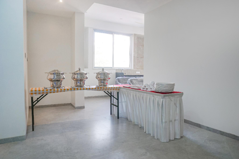 Public Area 3, Fabhotel Prime Athiti Delight Stay, Pune
