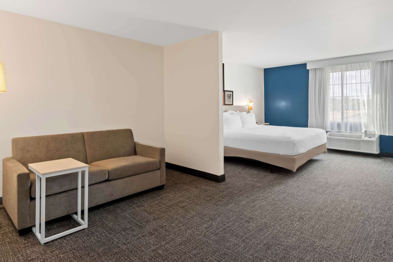 Bedroom 3, Spark by Hilton Wichita Falls, Wichita