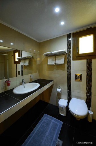 Bathroom 3, Agrilionas Beach Apartments, North Aegean