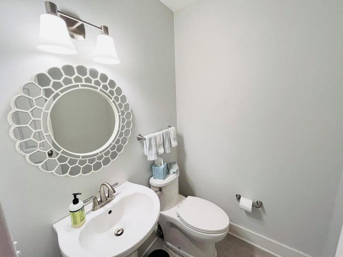 Bathroom 3, Holly Road 25, Sussex