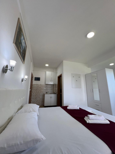 Bedroom 2, Apartments Fati