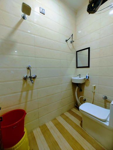 Bathroom 4, BRiJWAS DHAM, Mathura