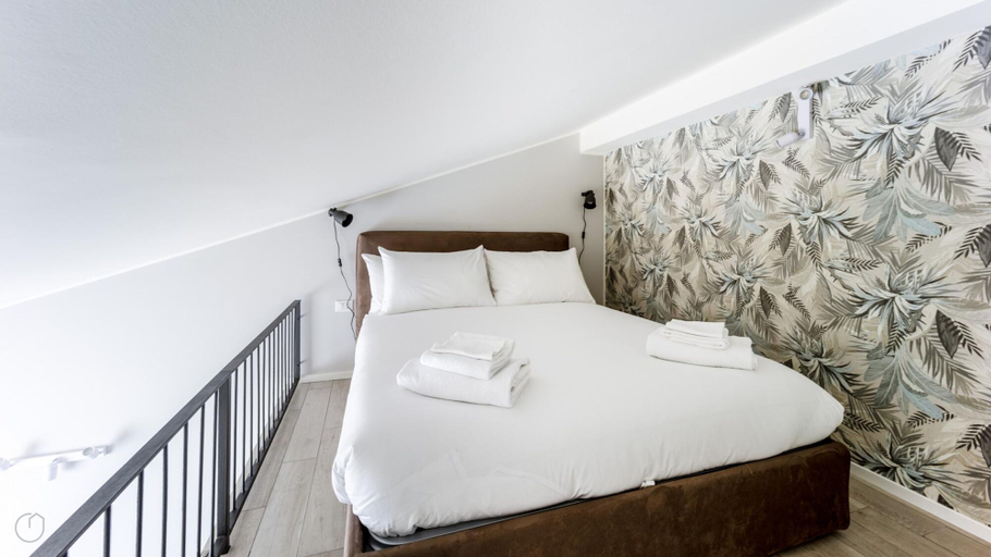 Room 4, Italianway - The B Village Superior - 57, Milano