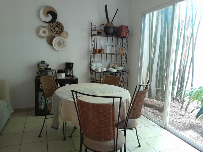 Others 5, Casa Mariposas, Benito Juárez