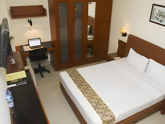 Bedroom 6