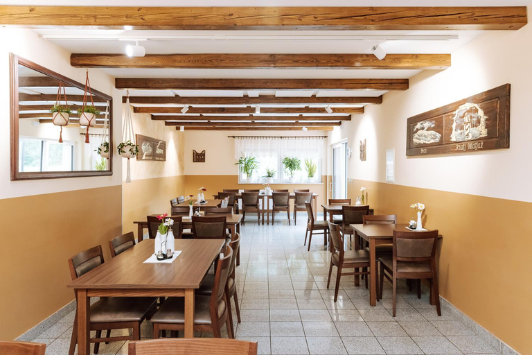 Food & Drinks 2, Gostisce Krivograd, Prevalje