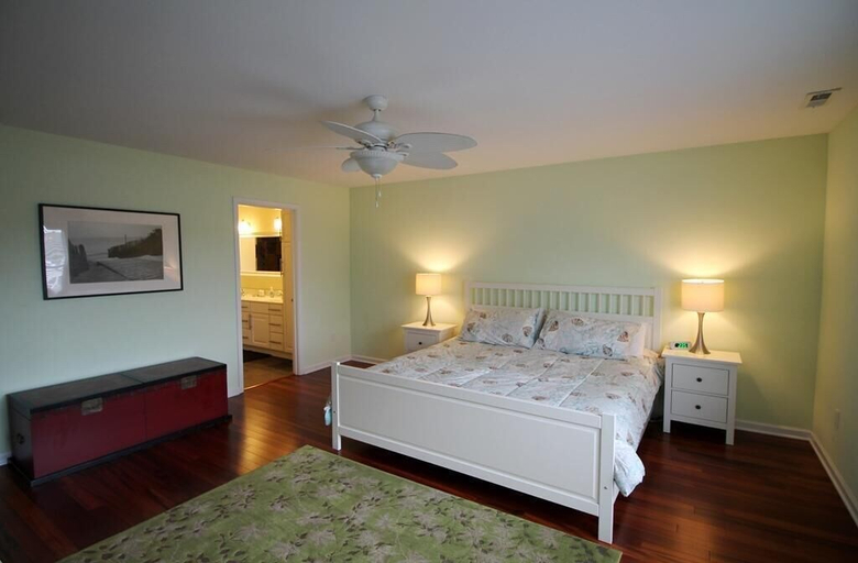 Bedroom 2, Munson Street 310, Sussex