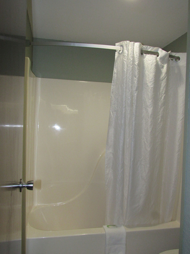 Bathroom 17
