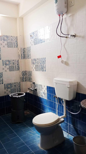 Bathroom 2, Elis Home Stayz, Ahmadabad