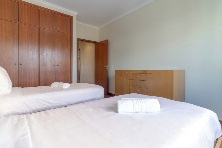 Bedroom 2, Ivana Apartment by HR Madeira, Funchal