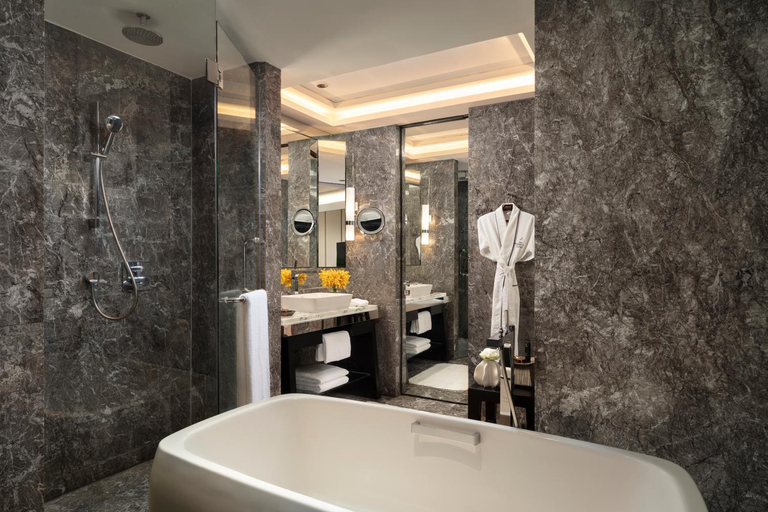 Bathroom 11