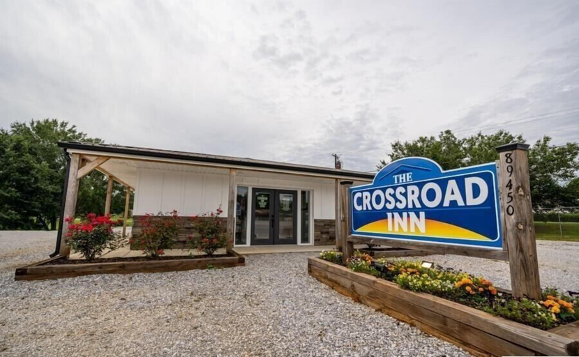 Exterior & Views 5, The Crossroad Inn, Clay