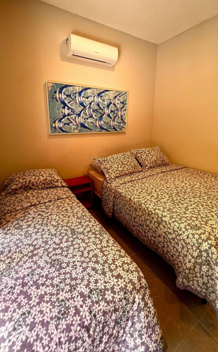 Bedroom 12