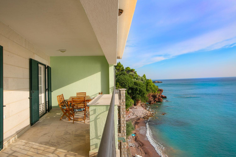 Others 4, Montesan Luxury Apartments Beach Front
