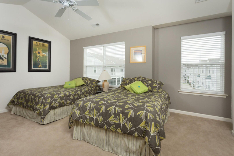 Bedroom 2, Turnstone Circle 37099, Sussex