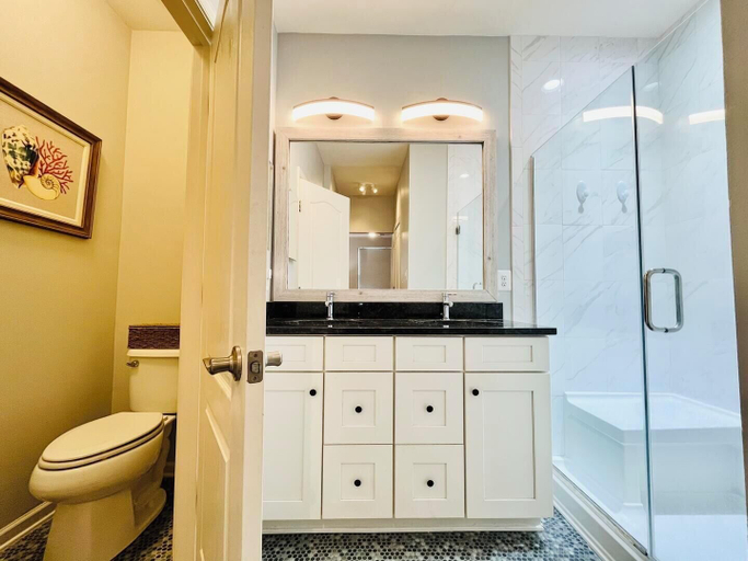 Bathroom 4, Bellevue CT 16965, Sussex