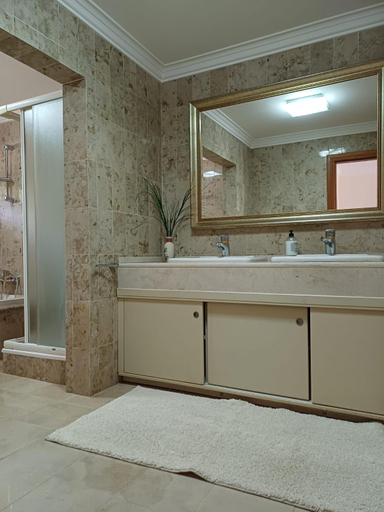 Bathroom 4, Fatima - Ourem - Quinta da Luz - heated pool, Ourém