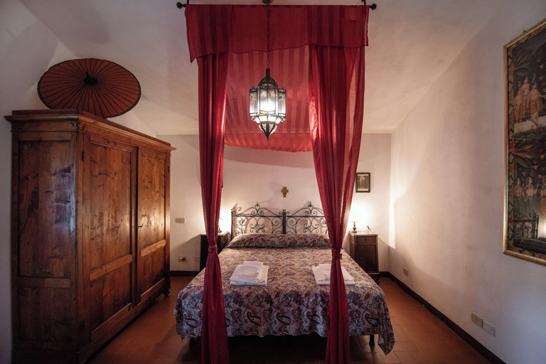 Bedroom 3, Green Hill Apt In Tuscan Countryside, Siena