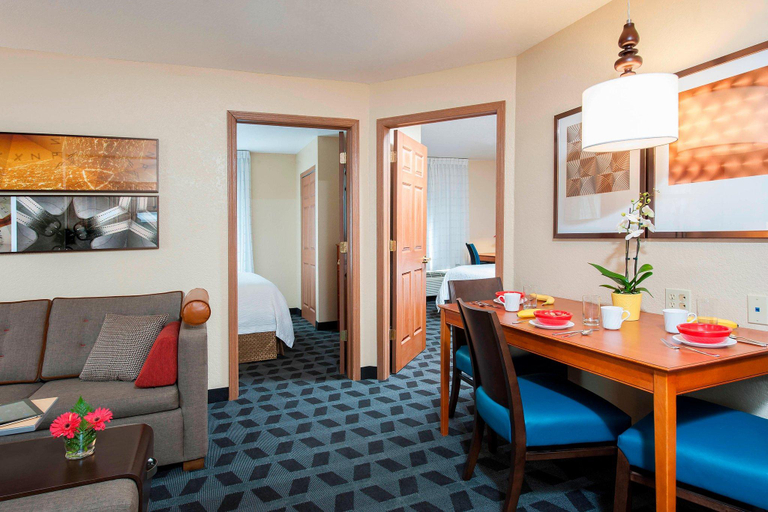 Others 5, TownePlace Suites Indianapolis Keystone, Indianapolis