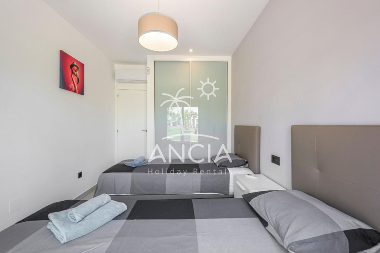 Bedroom 4, Casa Juan in Guardamar, Alicante