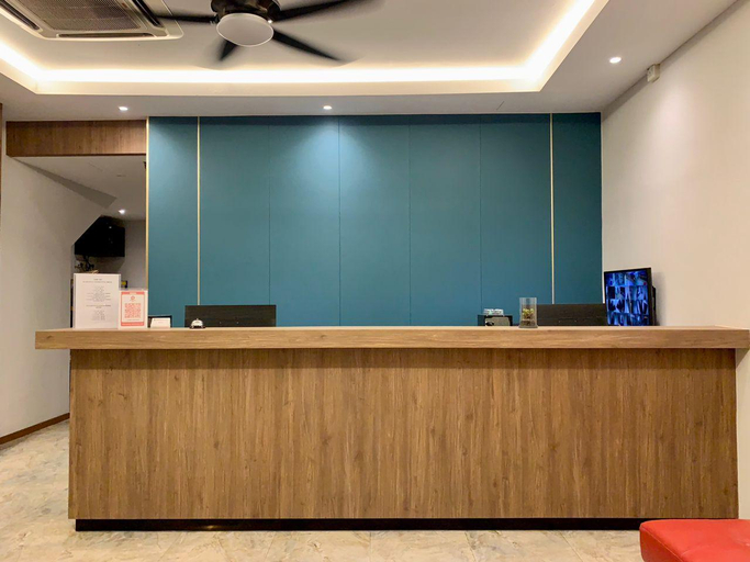 Others 5, 1 Orange Hotel Enstek , Seremban