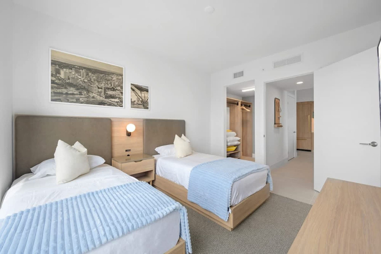 Room 4, Delightful 3br in Downtown Miami, Miami-Dade