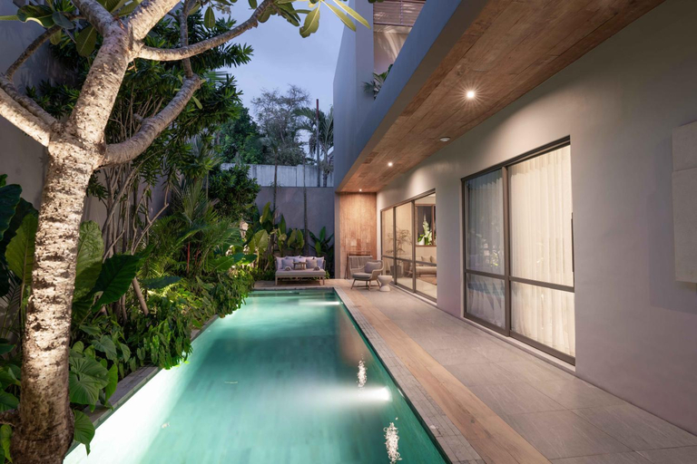 Swimming Pool 5
